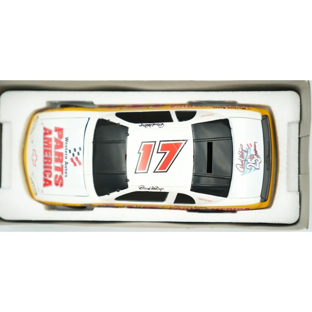 Full 7‐Car Bank Set Darrell Waltrip #17 